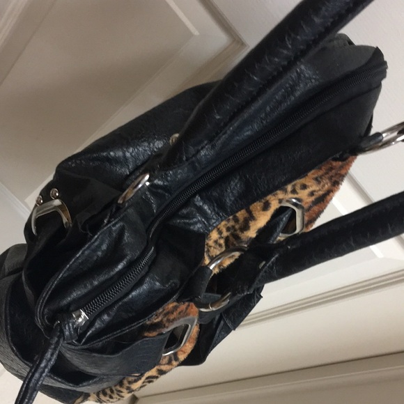 Faux Fur Animal Print Satchel/Hobo Purse - Picture 9 of 13
